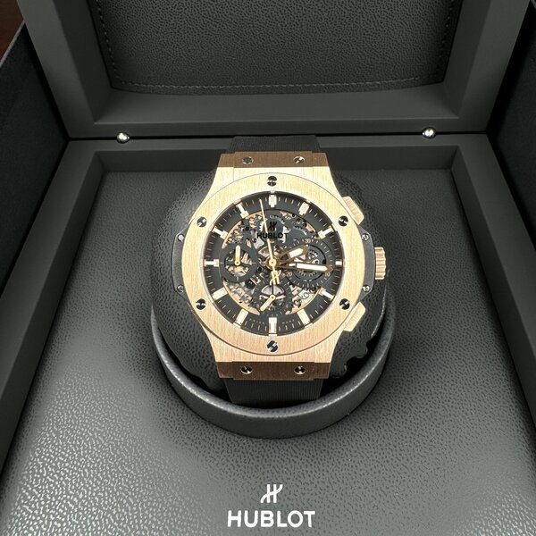 Hublot Big Bang Aero Bang Gold 44mm 311.PX.1180.GR