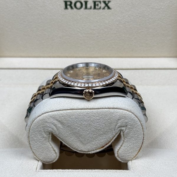 Rolex Date Just 36mm Gold and steel 116243