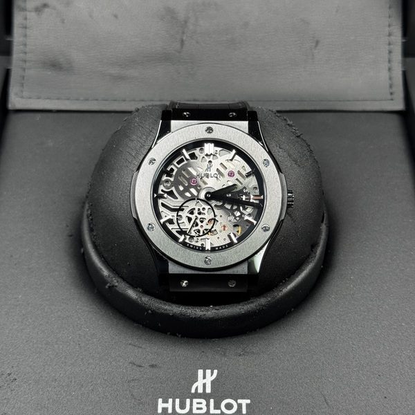 Hublot Classic Fusion Classico Ultra Thin 45mm 515.CM.0140.LR